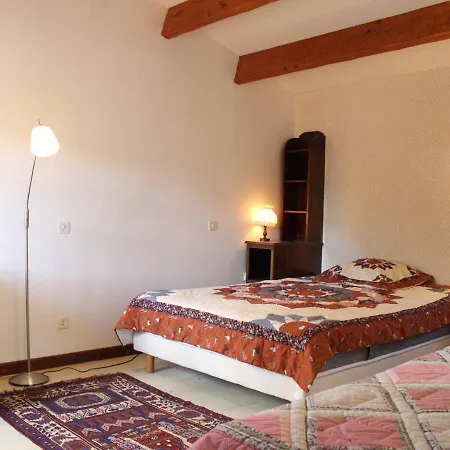 Ferienhaus Maison A Deux Pas De La Plage Avec 5 Pieces, 9 Couchages, Terrasse Et Parking - St Denis D'oleron - Fr-1-246a-143