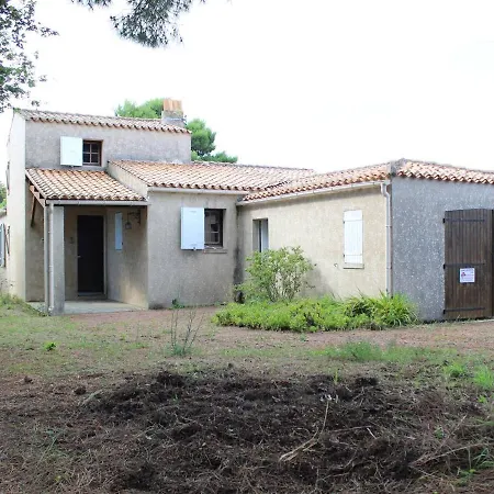Maison A Deux Pas De La Plage Avec 5 Pieces, 9 Couchages, Terrasse Et Parking - St Denis D'oleron - Fr-1-246a-143 Ferienhaus Saint-Denis-dʼOléron