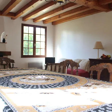 Maison A Deux Pas De La Plage Avec 5 Pieces, 9 Couchages, Terrasse Et Parking - St Denis D'oleron - Fr-1-246a-143 Ferienhaus *